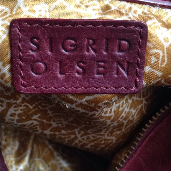 Sigrid Olsen - Picture 6 of 8